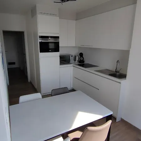 Apartament Sea-scape - - Spacieux Tres Bien Situe Avec Vue Sur De Panne